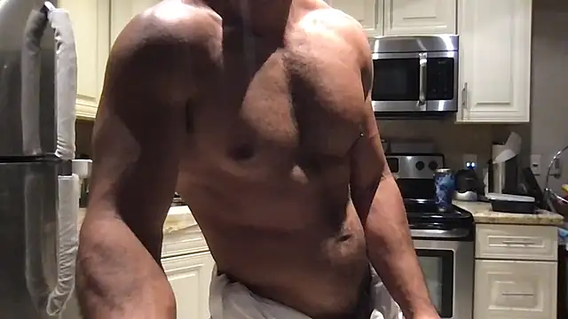 BigGuyMuscle's Webcam Show