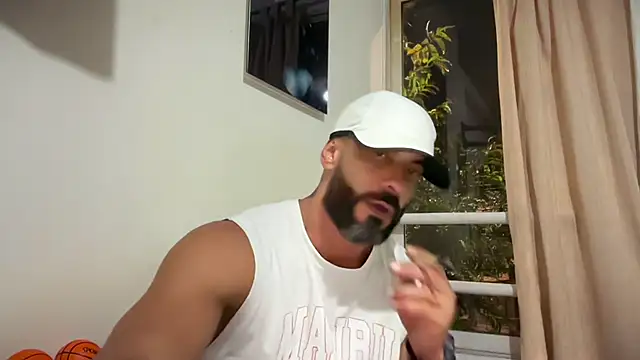 romeolovedark – webcam-show