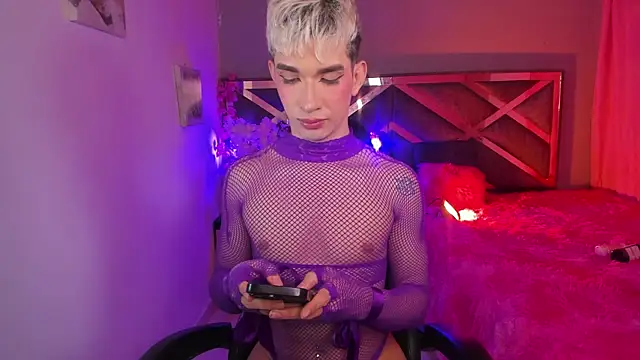 Cherry_zayden_ Chat XXX in diretta