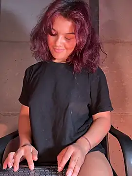 XXX chat uživo modela mariannella
