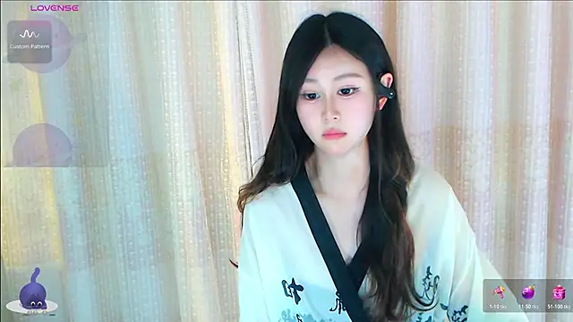 Aimee-520 Live XXX-chat