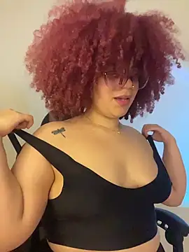 Show modela Leyah__ na web-kameri