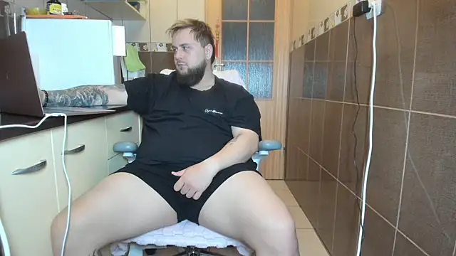 ashtondeln Live XXX chat