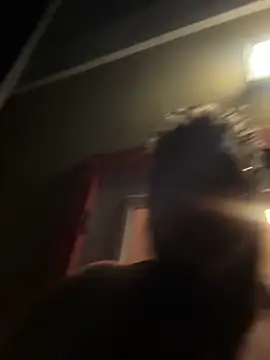 TatooedBear webkamerás műsora