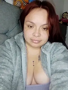 Lina19_93's Live XXX Chat