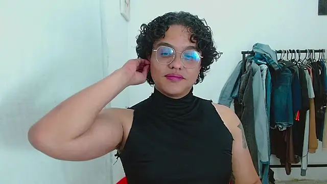 Diane_exotic 웹캠 쇼