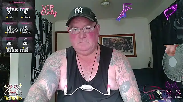 عرض كام KINKYBLUEYES69