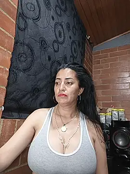 Chatroom XXX en direct de Alexandrina