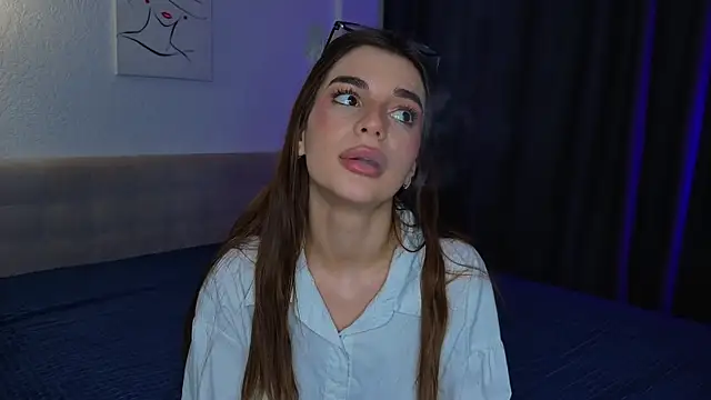 دردشة LauraHansil الجنسية المباشرة