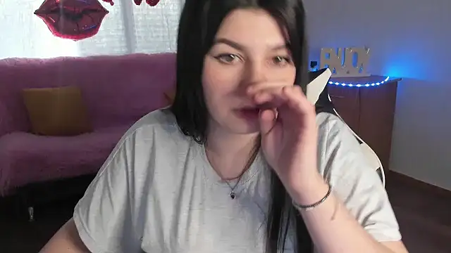 KisaModel Chat XXX live