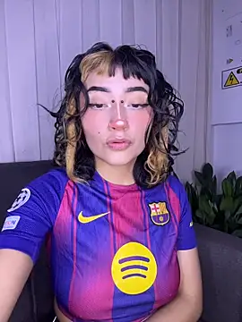 Chat XXX ao vivo de baby_akuma