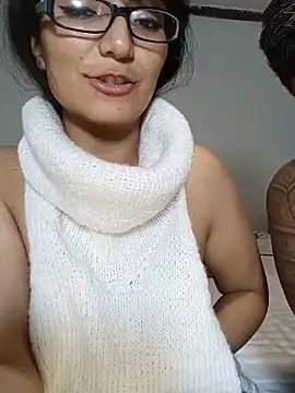 LucyCherry69n Live chat-huone