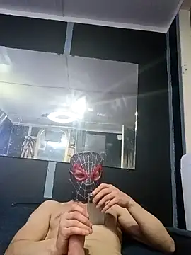 Show modela bwcloverboy2 na web-kameri