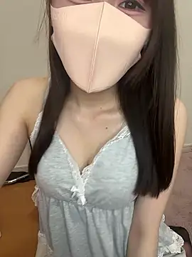 momo_mmのライブXXXチャット