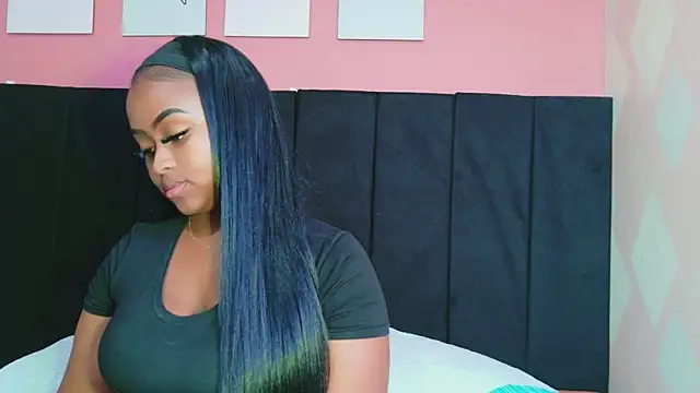 MySugarmoomy's Webcam Show