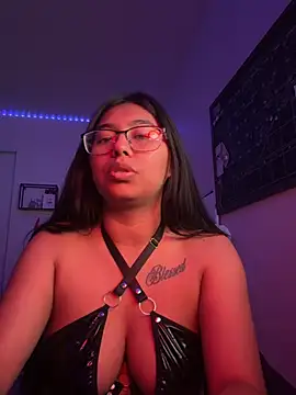 roleplayygirl's Live XXX Chat