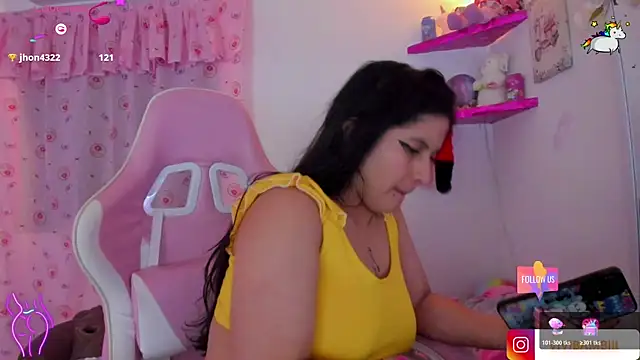 VivianaBlanco's Live Chat Room