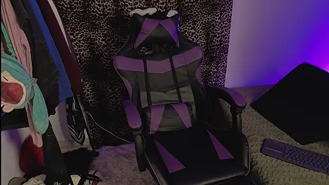 Noah-blackwood's Webcam Show