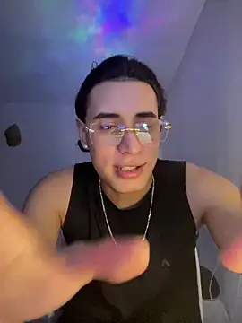 Maximuz1920 Webcamshow