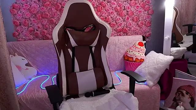 CarolinaaFoxyyy Chat XXX live