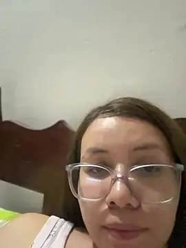 Chatroom XXX en direct de solecito_22