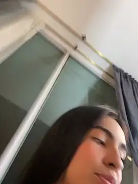 DaphneUwu's Live XXX Chat