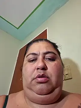 curvy_diva_ 在線直播表演