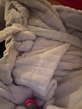 F3ckd0lllucy Live Chatraum