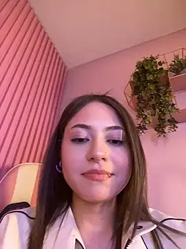 دردشة PrettyAmber الجنسية المباشرة