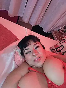 Chat +18 de karlablue_ ao vivo