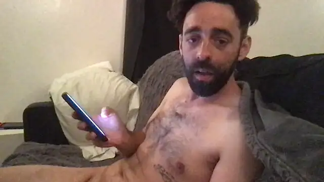 BigDickRickyB69 Show in webcam
