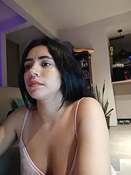 Sara-215 – live chatrum