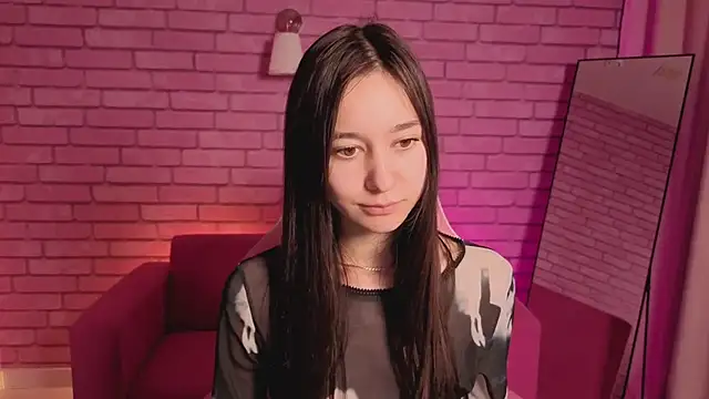 دردشة Nicole_Brownie الجنسية المباشرة