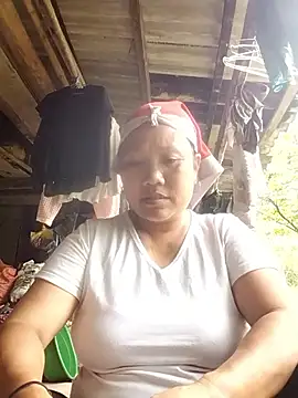 lustfulsister 网络视讯表演