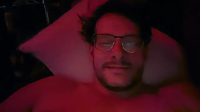 MasterDaddyCool Live XXX-chat