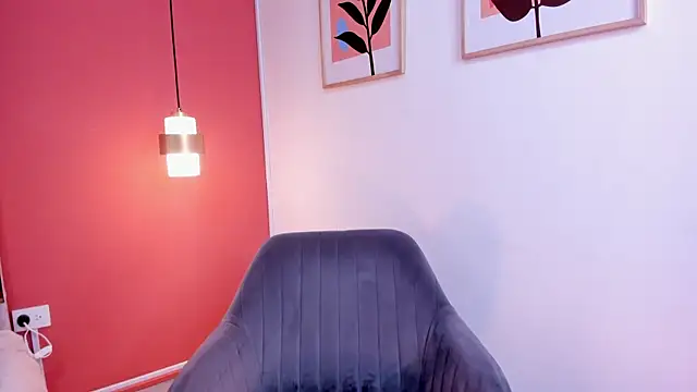 Chatroom XXX en direct de Zamira_Taylor