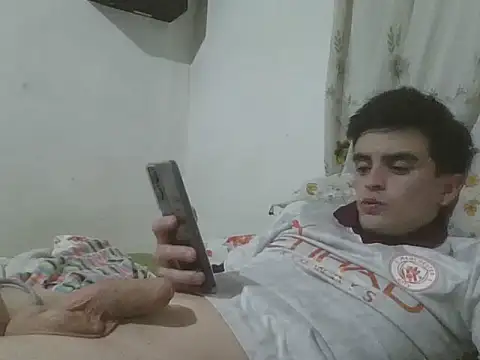 Rodrigo99_9 webkamerás műsora