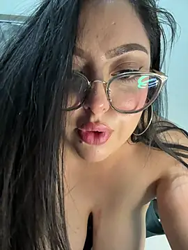 MileyGia Adlı Modelin Web Kamerası Şovu