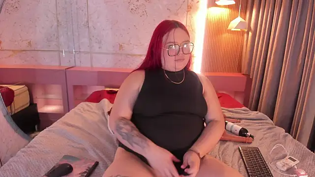 Chat XXX en directo de Lushi_Love