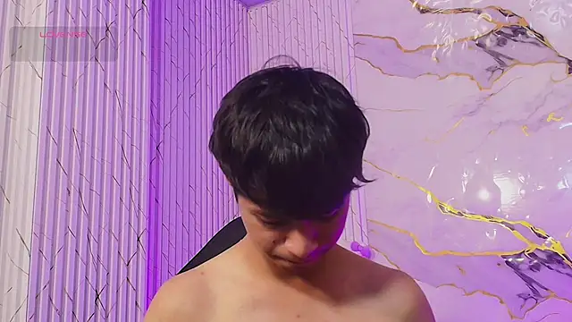 Czat XXX na żywo – Spark_tay