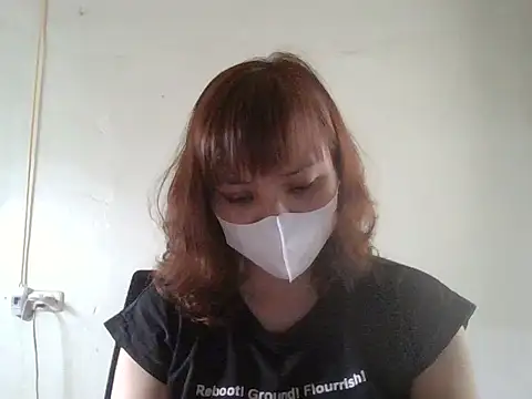 Angela-Eira Chat XXX in diretta