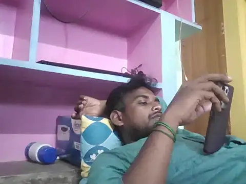 Tamilgud23 Show Webcam