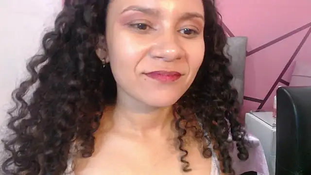 Little18Doll – live chatrum