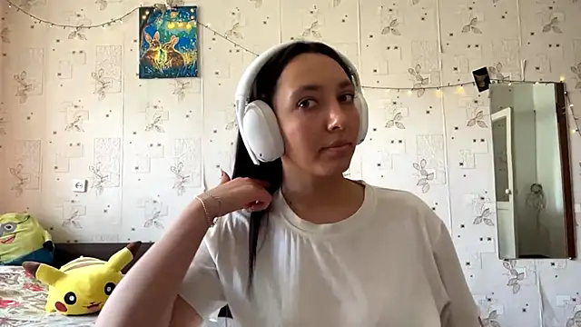 SheeringGape's Webcam Show