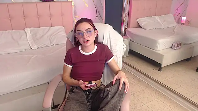Red_kytty6 – Naživo XXX chat
