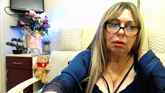 SusieNoreen Live XXX Chat