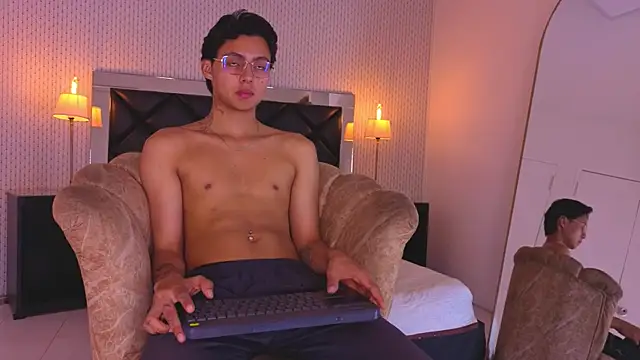 tian_sex Webcam-Show