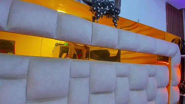 Živý XXX chat bigass_monic