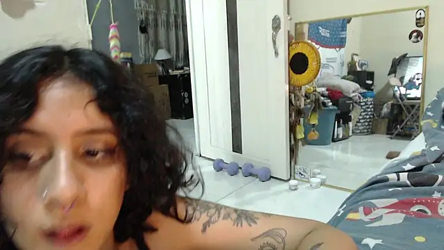 AlinaWoolf_ Chat XXX in diretta