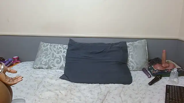 Czat XXX na żywo – NaughtySisters